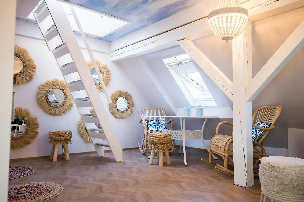 The Henry Self Check-In Guesthouse Zurigo 3*,  Svizzera