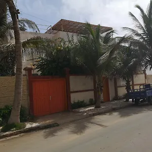 https://auberge-keur-diame.hotelsdakar.com
