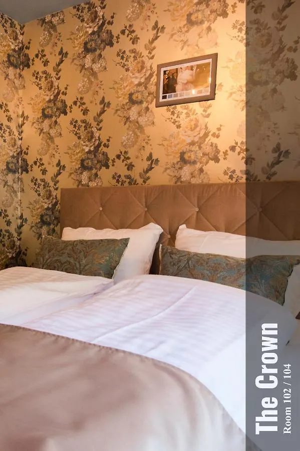 The Henry Self Check-In Guesthouse Curych